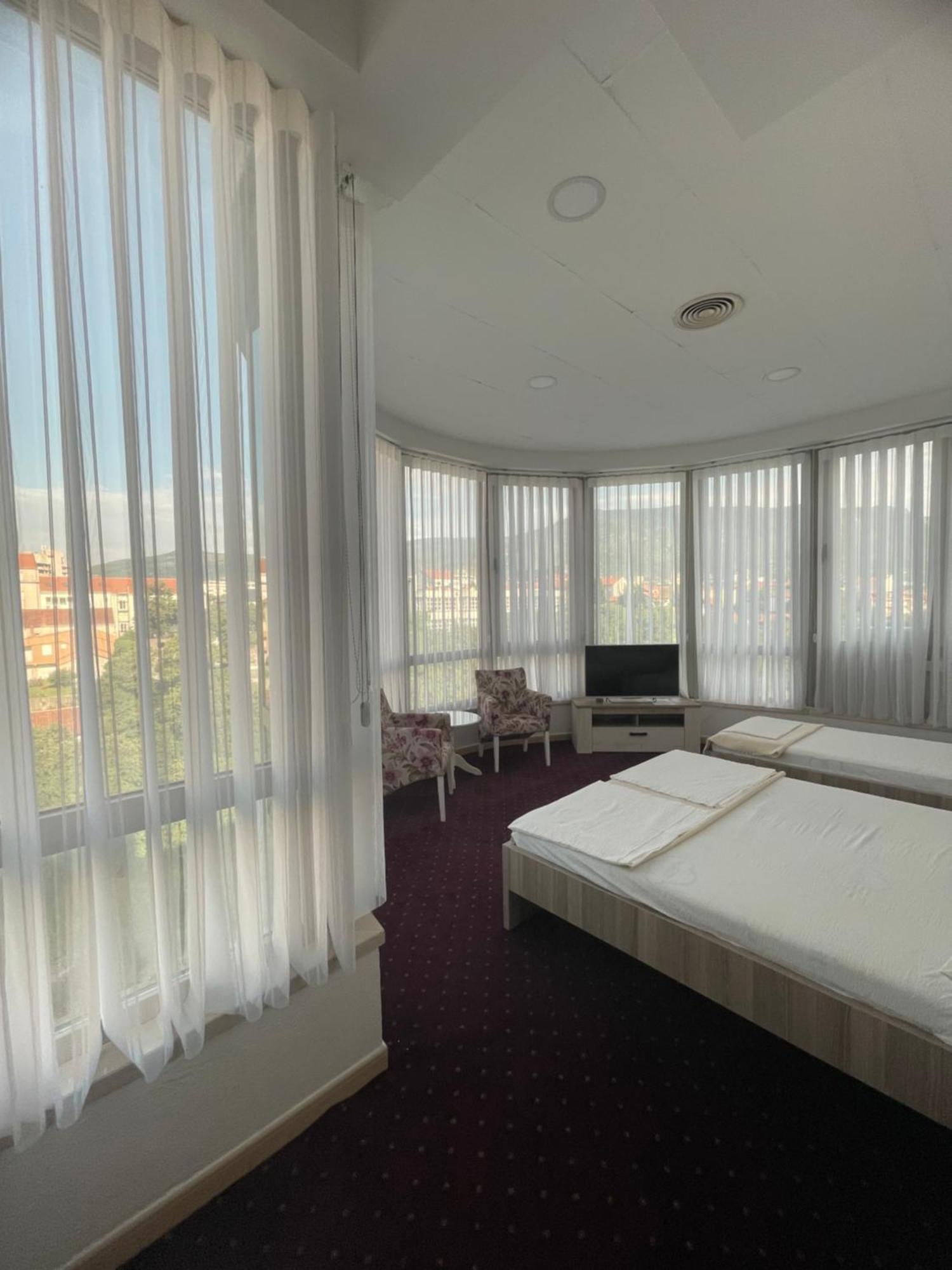 Lux Apartments Mostar Eksteriør bilde