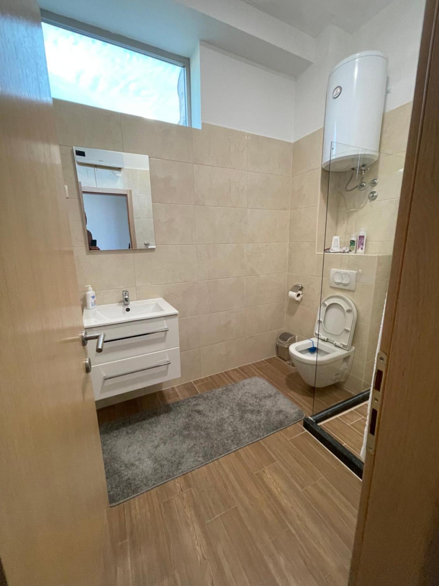 Lux Apartments Mostar Eksteriør bilde